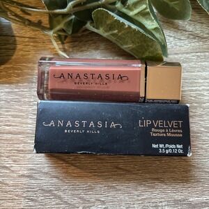 Anastasia Lip Velvet Texture Mousse  / New With Box Peach Amber